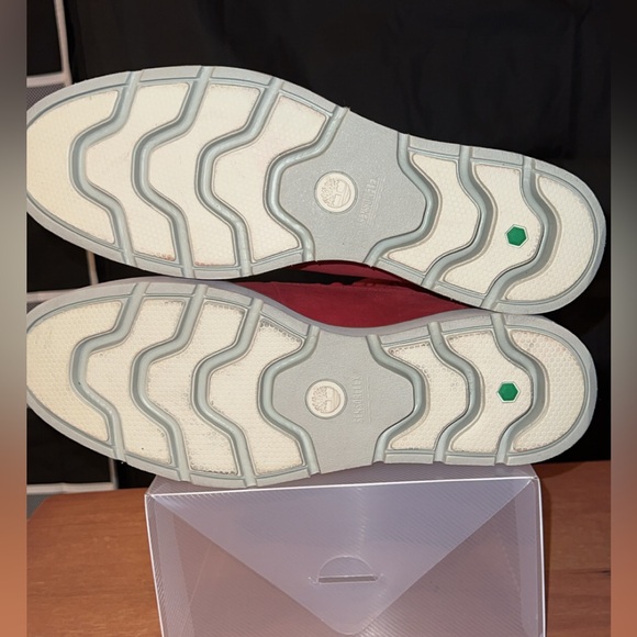 Timberland Women’s Red Boots - Picture 6 of 7